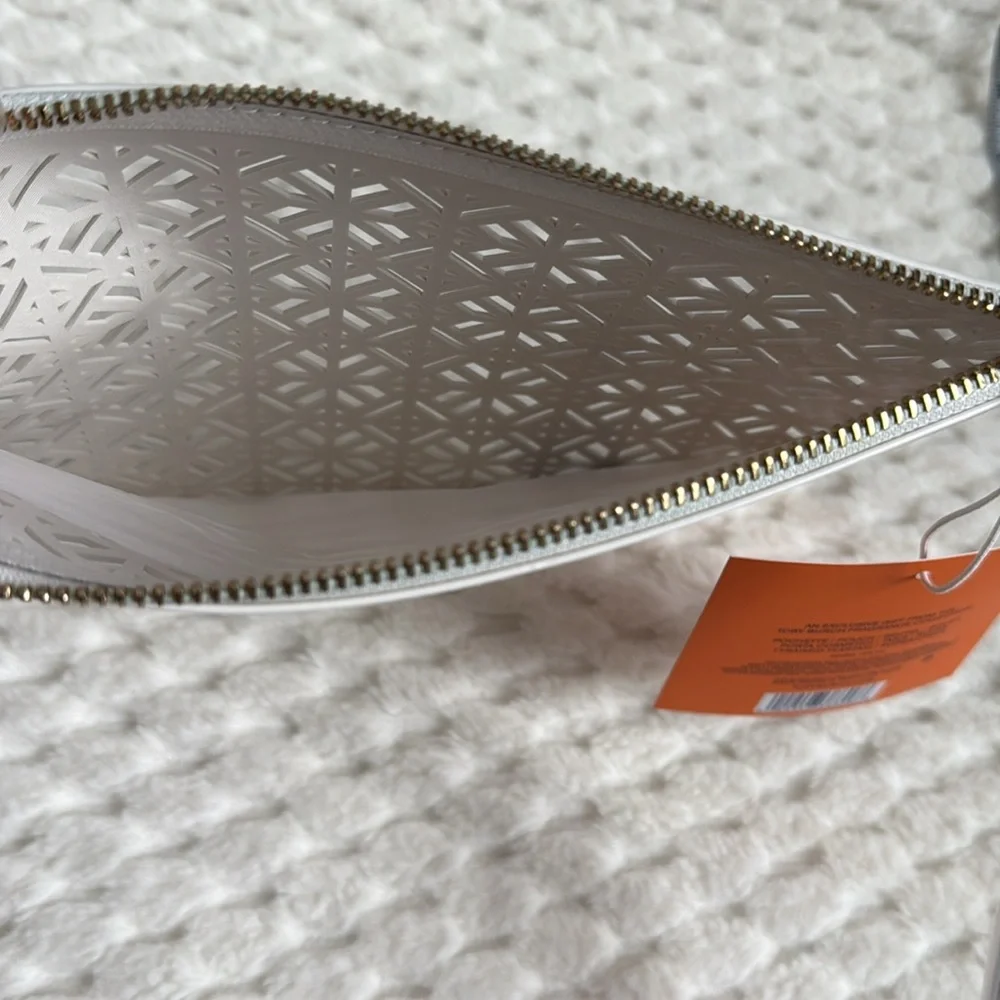 Tory Burch tory burch